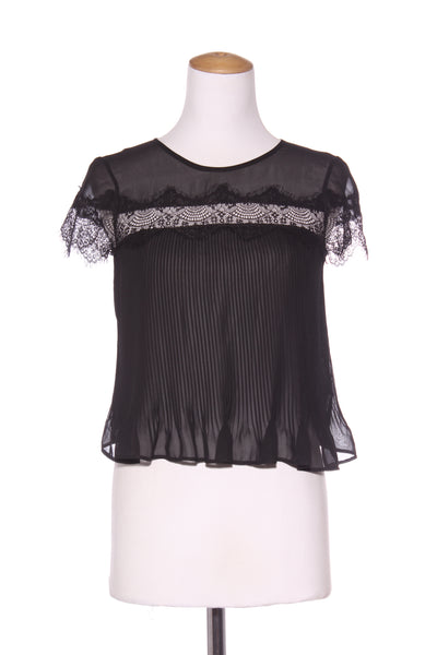 TOPSHOP - Petite - Lace + pleat detail top! 6