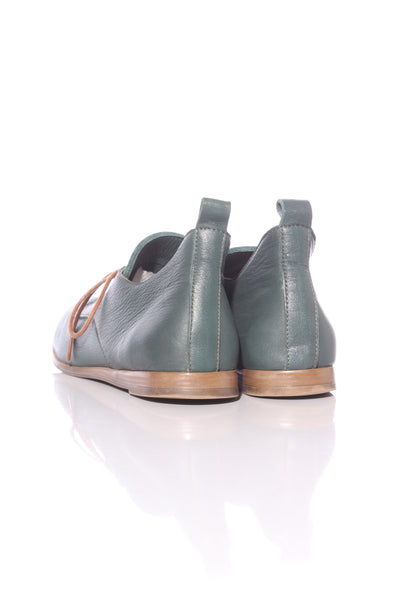 CREATURES OF COMPORT - Green leather shoes! 41