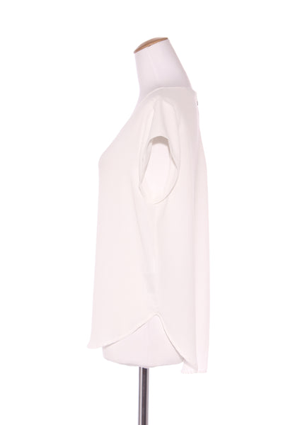 ONLY "Solid" textured scoop hem top! 14