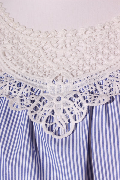 HOLY CHIC by Trelise - Lace pinstripe top! 10-14
