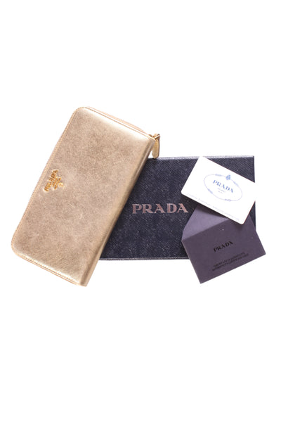 PRADA - Saffiano Metal Platino"  leather wallet!