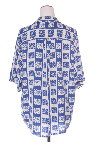 BILLABONG - Beachside print shirt! 12-14