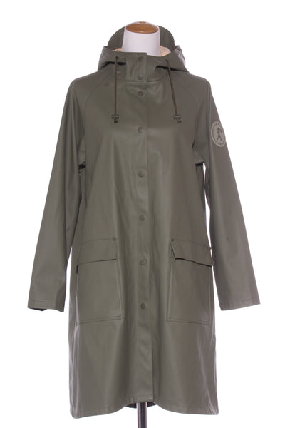 KAREN WALKER - Runway - Khaki raincoat!