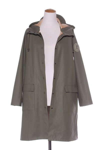 KAREN WALKER - Runway - Khaki raincoat!