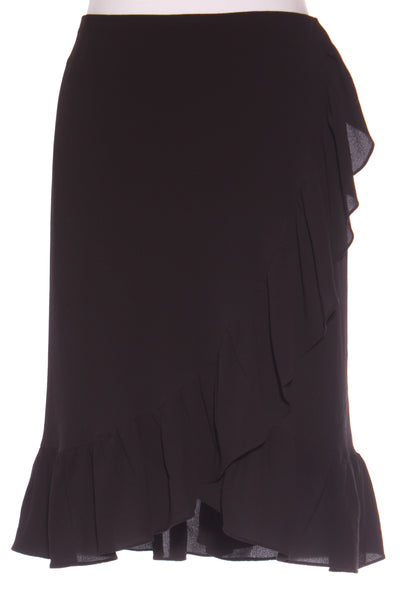 STELLA ROYAL (LN) Cross over ruffle trim skirt! 18