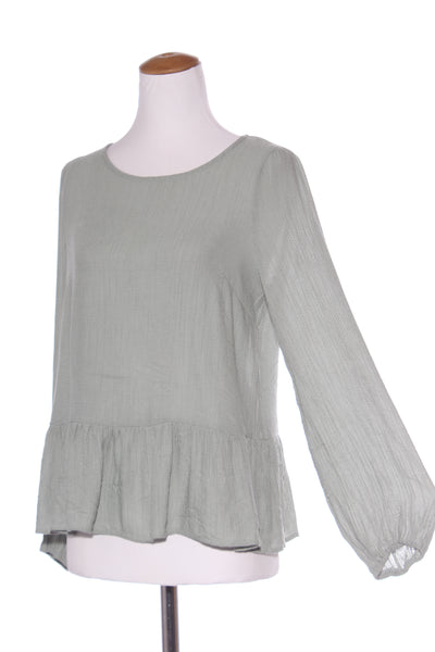 DOTTI - Textured sage green top! 12