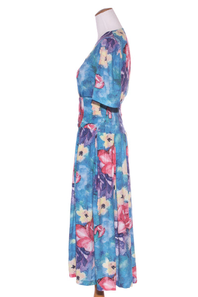 LOLĀ (NZ) Vintage floral midi dress! 10