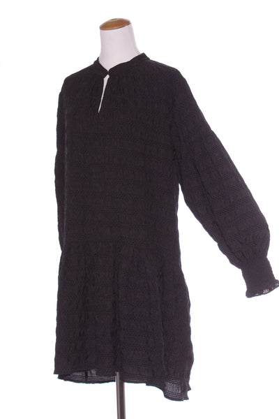 MOOCHI "Appoint" textured L/S dress! 12