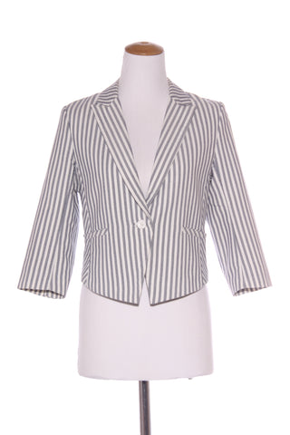 MAX - Pinstripe crop jacket! 10