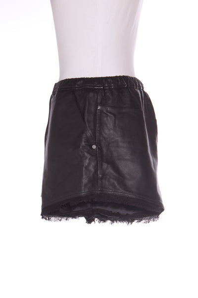 MOOCHI "Lux shallow" fringe leather short! 12
