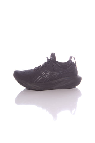 ASICS - Gel-Nimbus running sneakers! 10.5