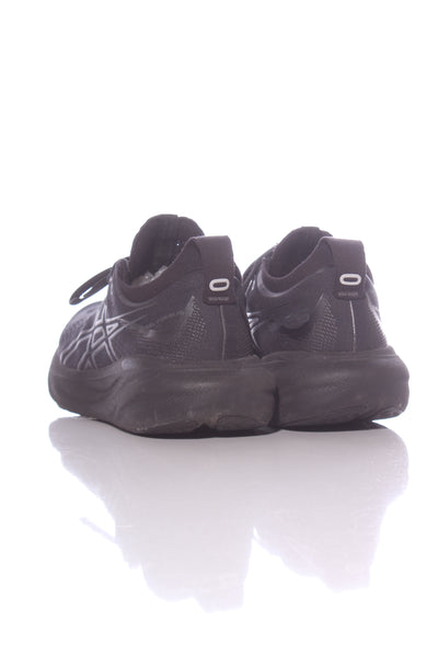 ASICS - Gel-Nimbus running sneakers! 10.5