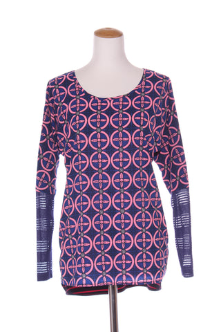 CHARLO - Navy & pink print panel top! 12
