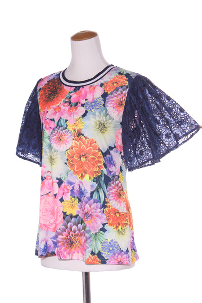 CHARLO - Broderie flare sleeve floral top! 12