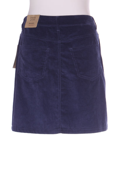 FRYE & CO (BN) "Heritage" navy corduroy mini skirt! 8