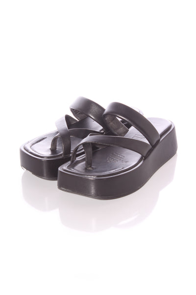 BRONWYN "Joanie" platform leather sandals! 39