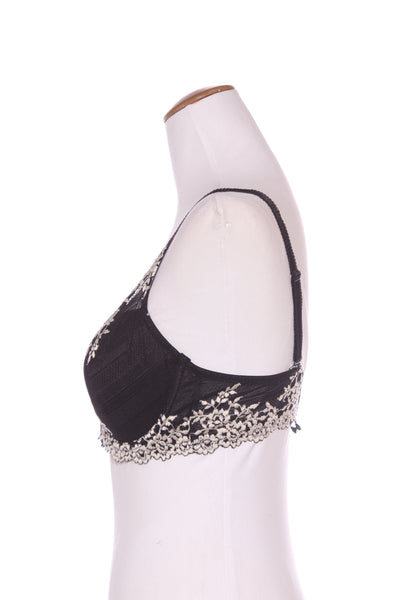 WACOAL (LN) Floral lace underwire bra! 14c