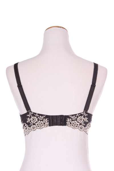 WACOAL (LN) Floral lace underwire bra! 14c