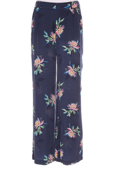 POM Amsterdam - Expressive flower trousers! 14