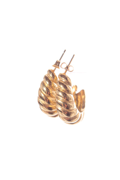 Gold croissant earrings!