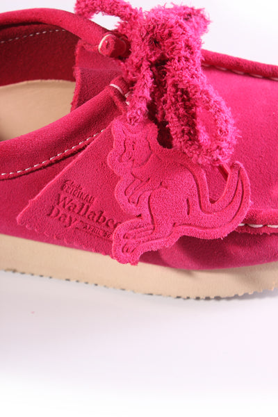 CLARKS "Wallabee" Pink leather moccasins! 8