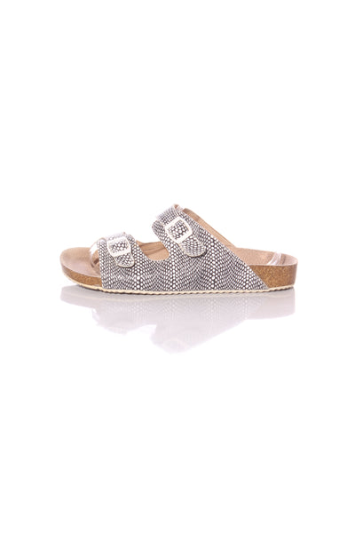 WALNUT - Textured leather sandals! 39