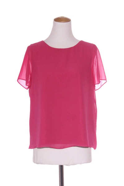 OLIVER BLACK - Magenta lined split back top! 10