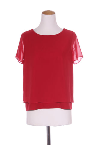 OLIVER BLACK - Red lined split back top! 10