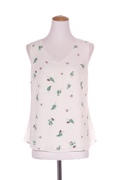 E By Jacqui-E (LN) Floral print tank! 8