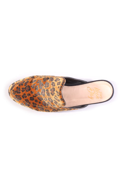 HEY MONDAY - Leopard leather Veronica slide! 9.5