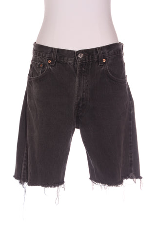 LEVI'S "Regular fit 505" distressed short! 12