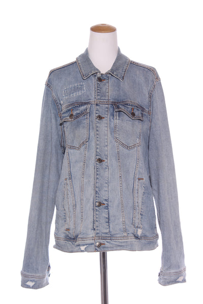 HOLLISTER - Epic flex distressed denim jacket! 16