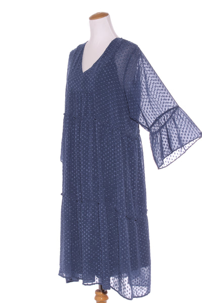 GLOSS - Navy tufted flare sleeve dress! 16