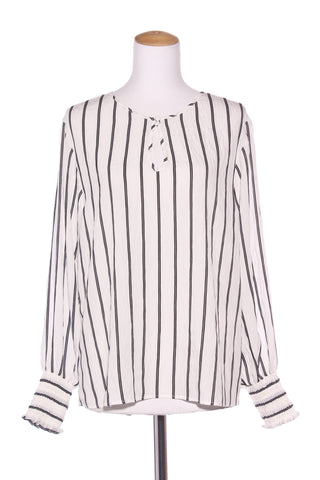 COUNTRY ROAD - Shirred cuff stripe top! 14