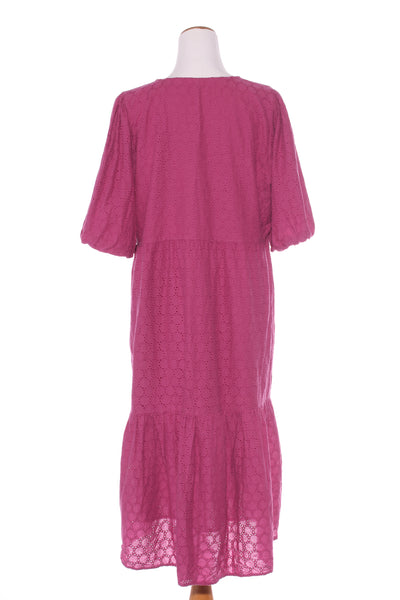 SIREN - Broderie midi dress - Berry! 18