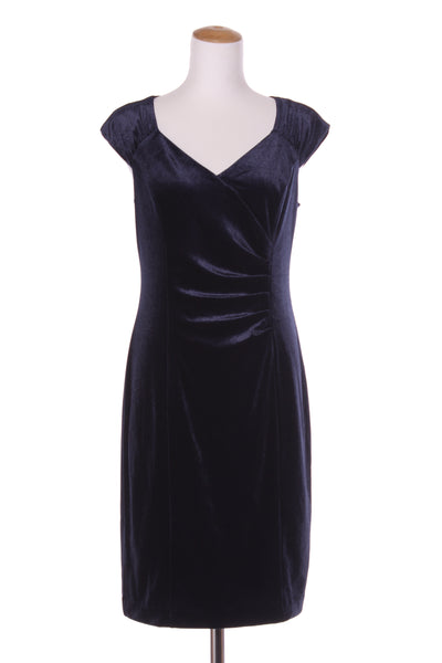 REVIEW - Navy velvet dress! 12