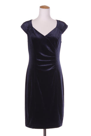 REVIEW - Navy velvet dress! 12