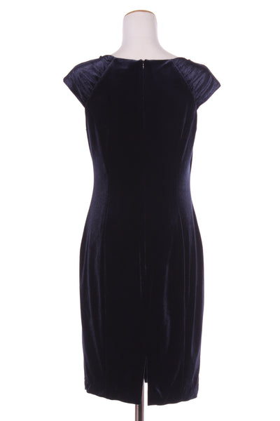 REVIEW - Navy velvet dress! 12