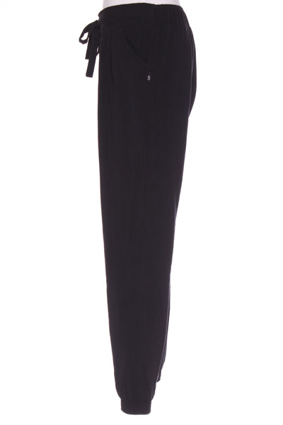 KILT (NZ) Black jogger pant! 10