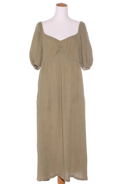 SPORTSGIRL - Textured cotton sweetheart maxi dress! 18