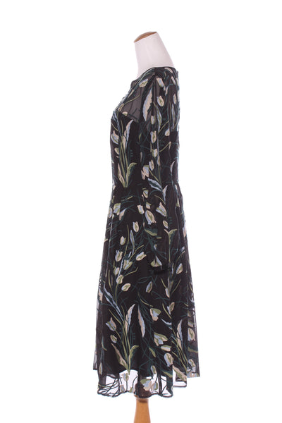 WILSON TROLLOPE (NZ) Embroidered floral mesh dress! 14