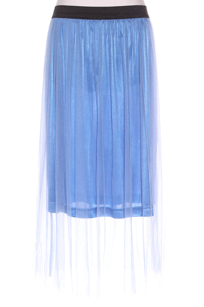 TUESDAY - Tulle overlay skirt! 14