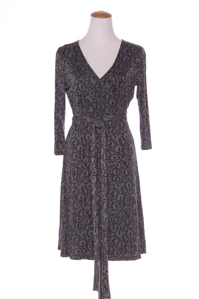 LK BENNETT - Vintage silk knit wrap dress! 12