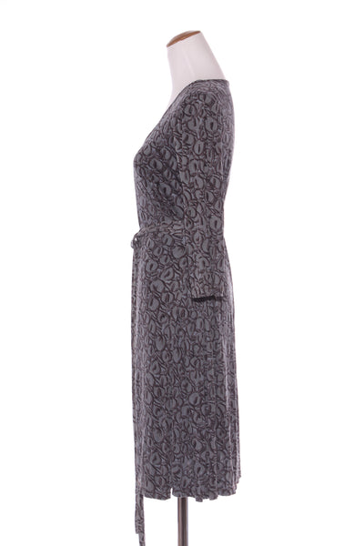 LK BENNETT - Vintage silk knit wrap dress! 12