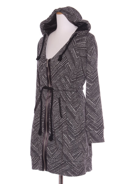 RITUAL (NZ) Monochrome hooded jacket! 16