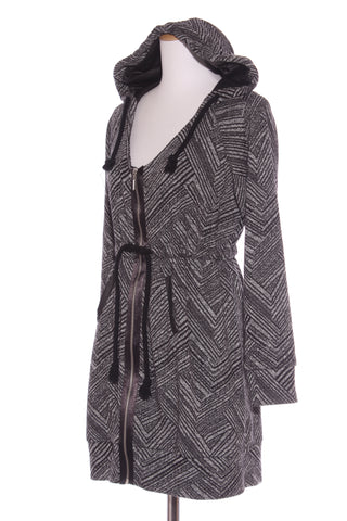 RITUAL (NZ) Monochrome hooded jacket! 16