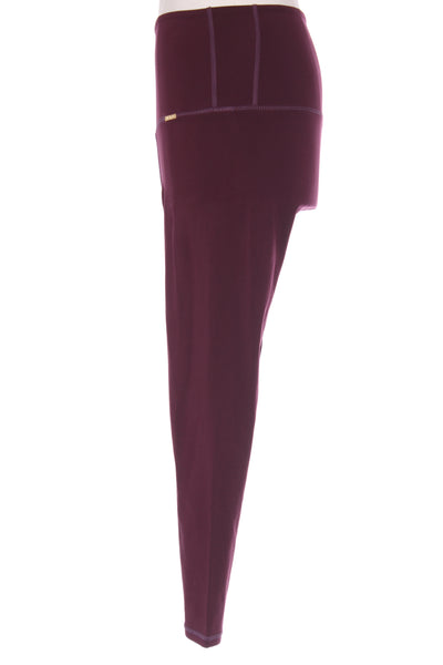 CLEO HARPER - Maroon leggings! 10