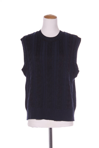 STANDARD ISSUE - Cable knit merino vest! 10-12