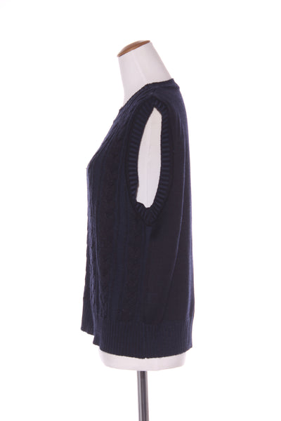 STANDARD ISSUE - Cable knit merino vest! 10-12