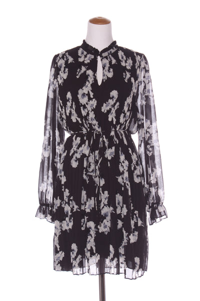 WITCHERY - Navy floral pleated dress! 14